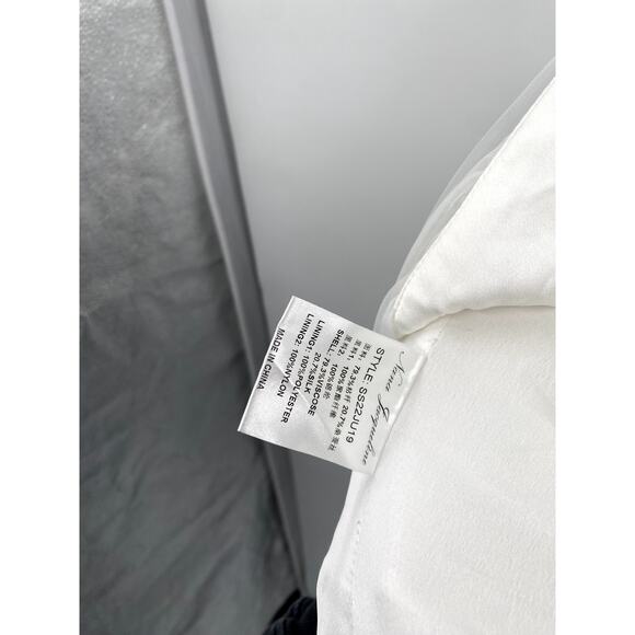 Nana Jaqueline white velvet bubble halter romper bridal - Picture 4 of 9